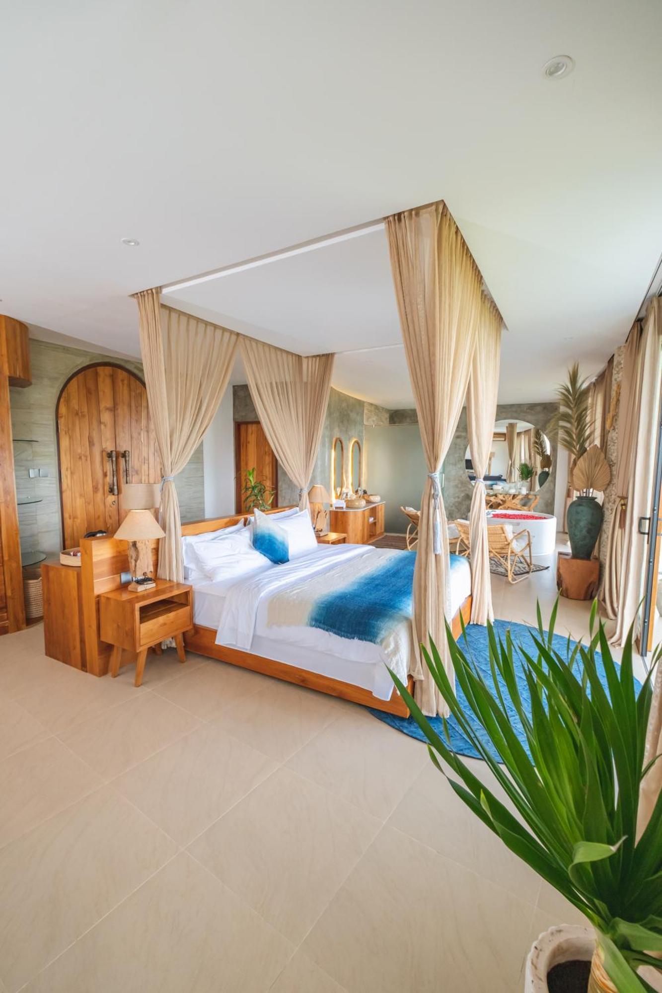 Villa Kaliente Toyapakeh Экстерьер фото