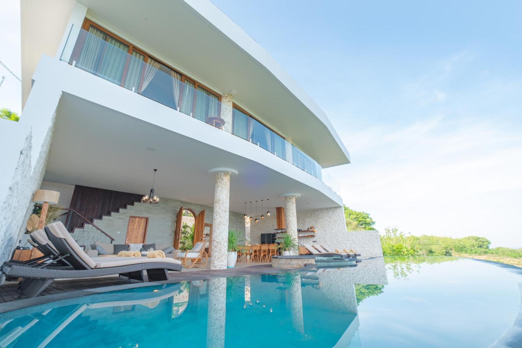 Villa Kaliente Toyapakeh Экстерьер фото