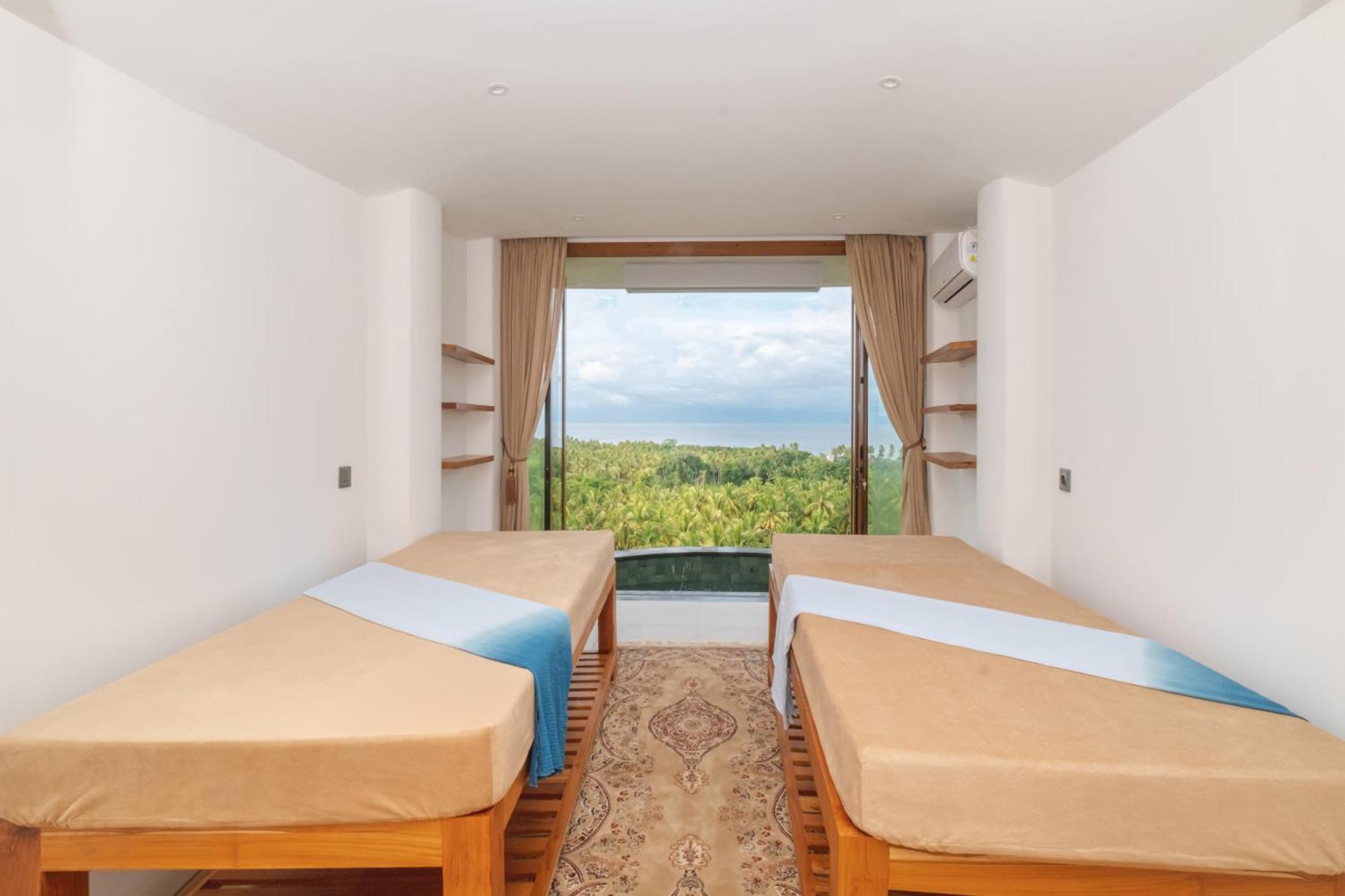 Villa Kaliente Toyapakeh Экстерьер фото