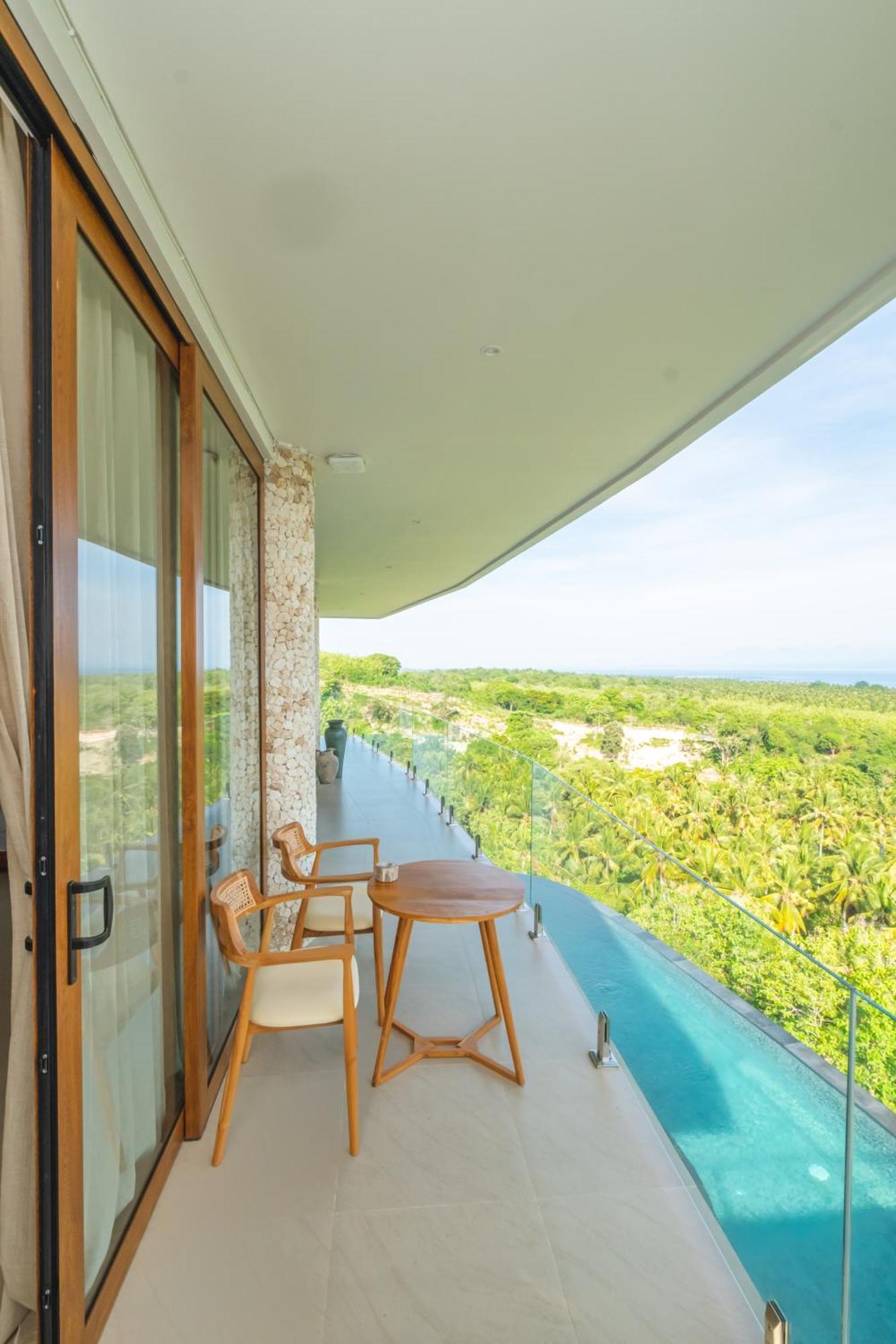 Villa Kaliente Toyapakeh Экстерьер фото
